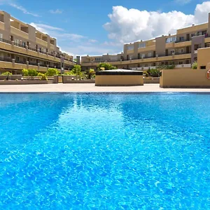 La Perla Beach Apt With Pool Apartment